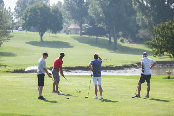 playing-golf-pic_new.jpg